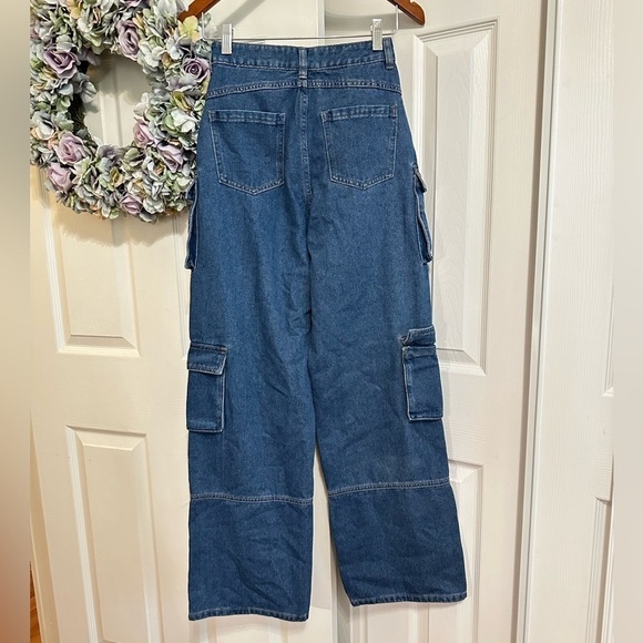 NWT Fashion Nova Stars Aligned Cargo Utility Jeans/Medium Blue Wash - Picture 7 of 13